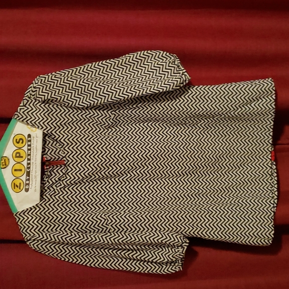 Bee Stitched blouse chevron print - Picture 1 of 7